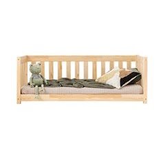 Banco-cama com base de ripas Thelma