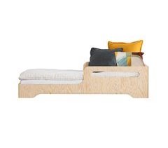 Cama inclui base de ripas Amber