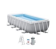 Piscina rectangular acima do solo com estrutura prismática intex com sistema de filtragem