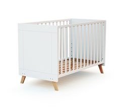 Berço Sakura transformável em cama (kit opcional)