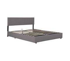Cama estofada Juva Cord com estrutura de ripas
