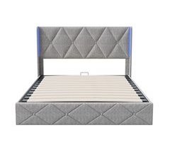 Cama com arrumação