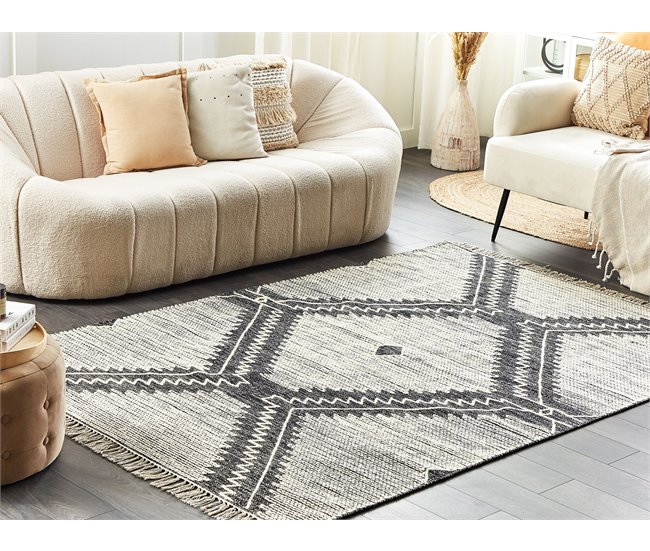 Beliani Pelos curtos ARBAA 140x200 Branco/ Bege