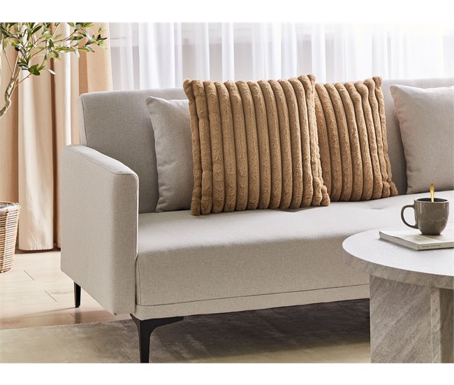 Beliani Almofada decorativa RAKYA Castanho Claro