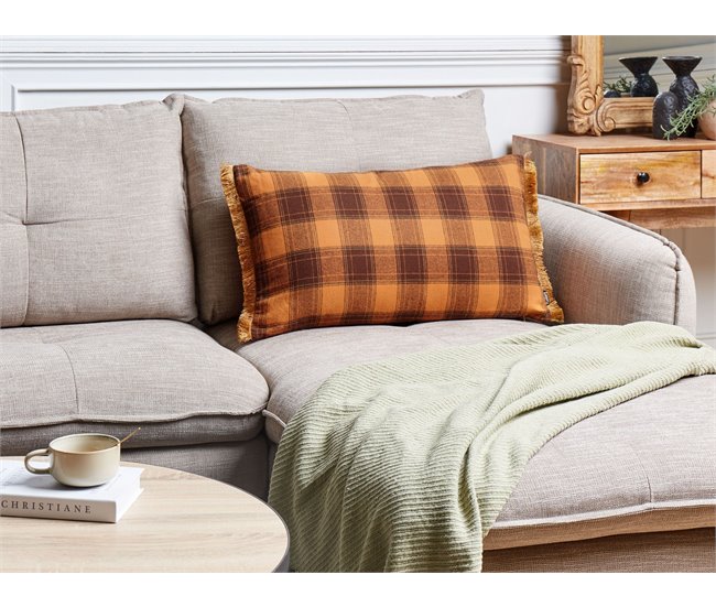 Beliani Almofada decorativa BARJA 70x40 Laranja