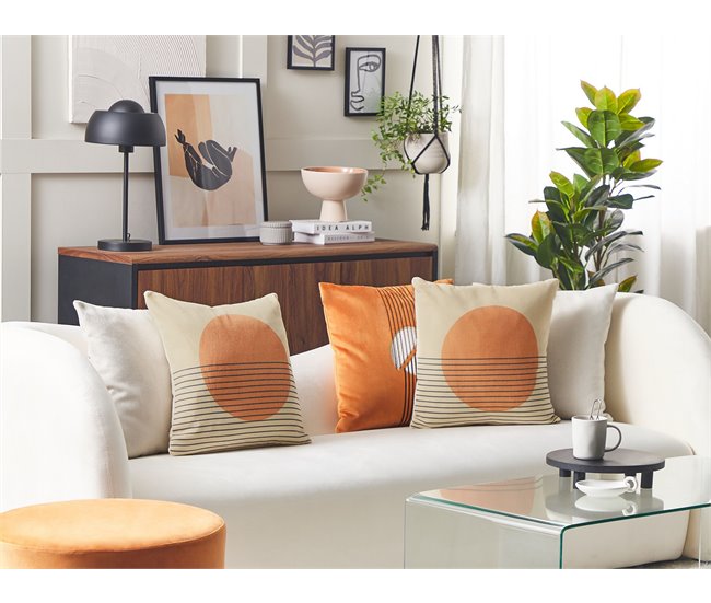 Beliani Almofada decorativa MOONFLOWER Bege