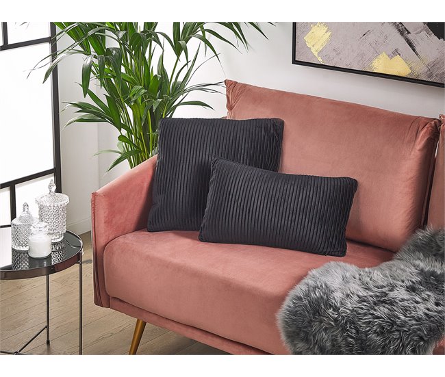 Beliani Almofada decorativa GUDARI 30x50 Preto