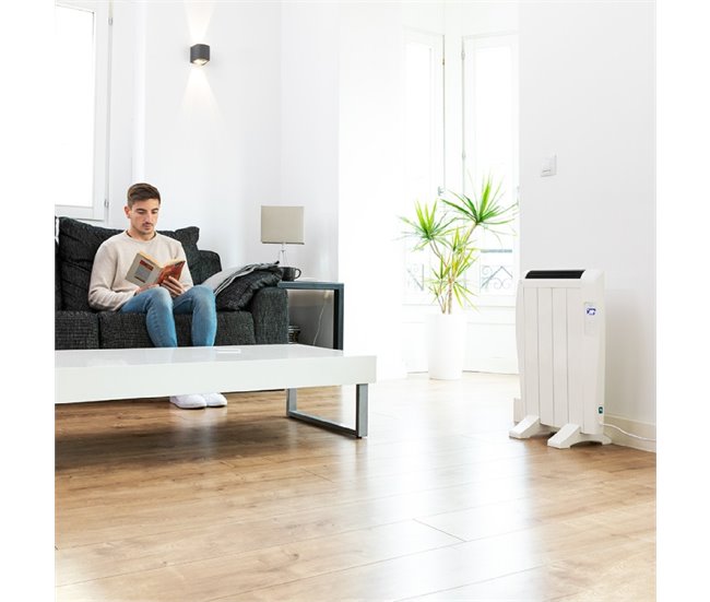 Cecotec Emissor térmico com 4 elementos e 600 W, controlo por Wifi, ecrã LCD, controlo remoto, temporizador programável, seleção de temperatura, cobertura de 8 m² e máxima segurança. Branco