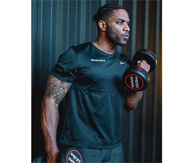 Halteres Redondos de Musculação 7,5Kg (Par) - BOOMFIT Preto