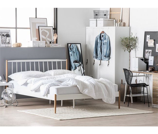 Beliani Cama com estrado Metal MAURS 147x209 Branco
