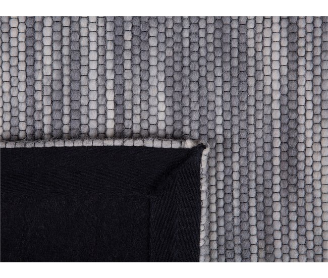 Beliani Pelos curtos KAPAKLI 140x200 Azul Claro
