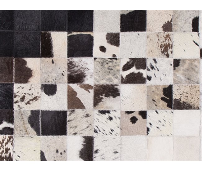 Beliani Pelos curtos KEMAH 140x200 Preto