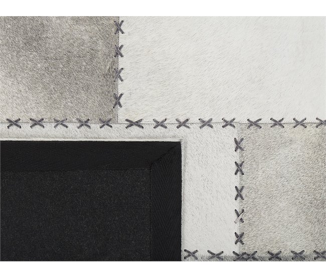 Beliani Pelos curtos PERVARI 140x200 Cinza Escuro