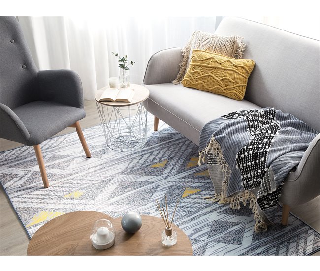 Beliani Pelos curtos KARGI 160x230 Cinza Claro