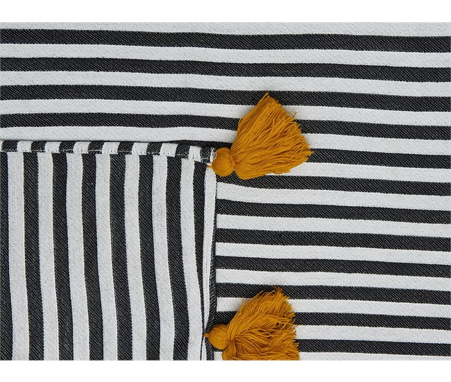 Beliani Manta SUNWAL Branco/ Preto