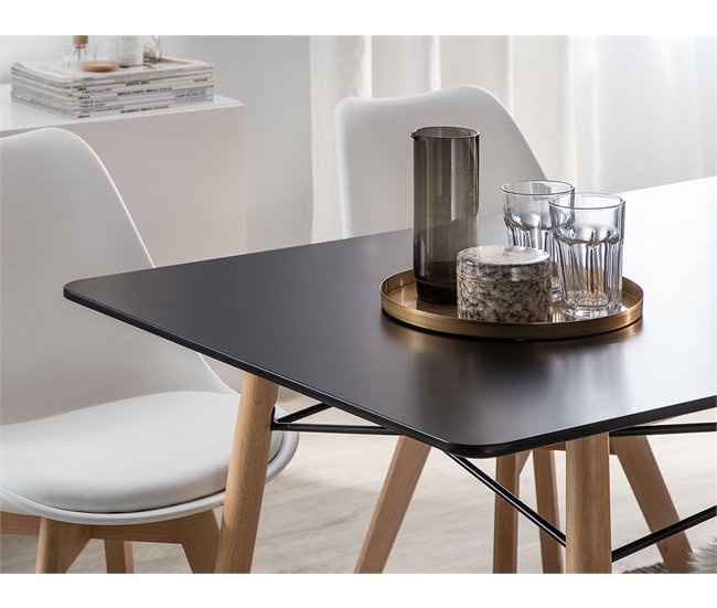 Beliani Mesa de comedor BIONDI 80x140 Preto