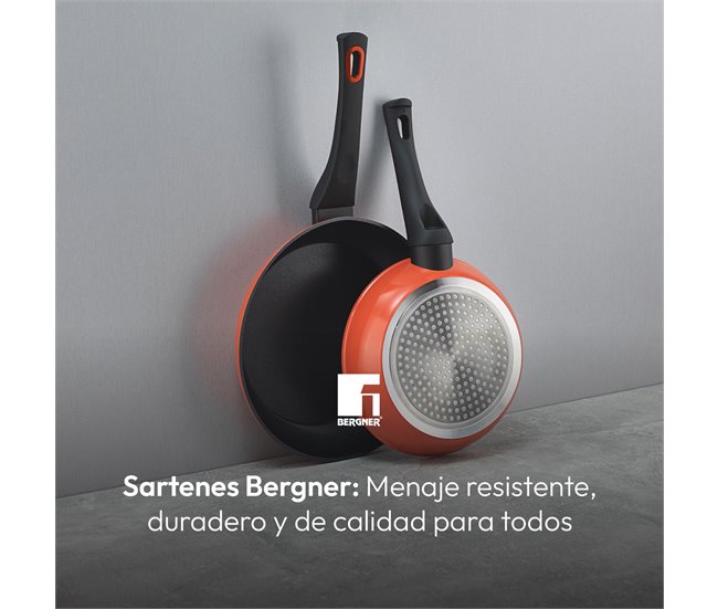 Conjunto de 2 frigideiras CLASSIQUE em + utensílios de cozinha Bergner Preto