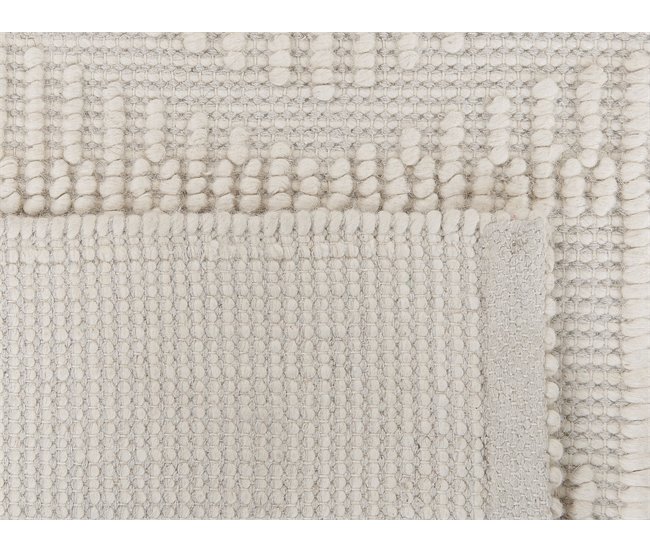 Beliani Pelos curtos LAPSEKI 80x150 Bege