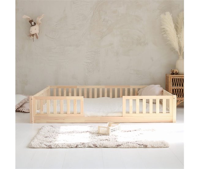 Cama com calhas e base com pés Agnès Madeira