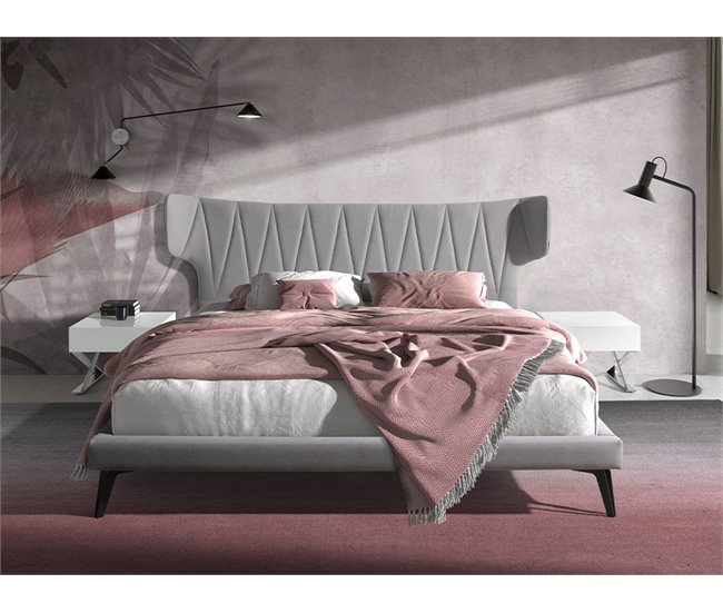 Cama de casal estofada em tecido Cinza Claro