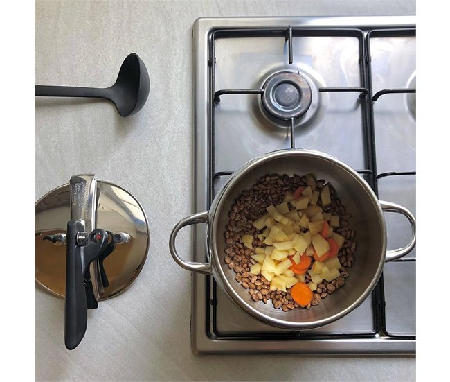 Panela de pressão Cromada