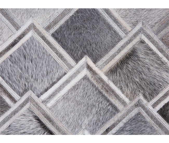 Beliani Pelos curtos AGACLI 160x230 Cinza Claro