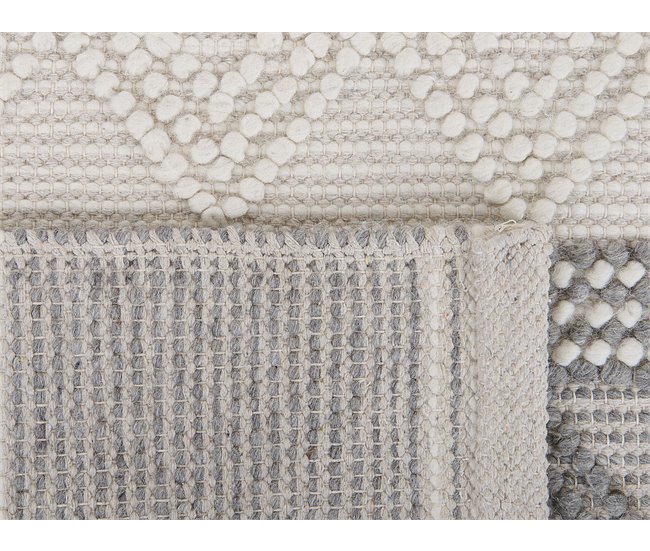Beliani Pelos curtos BOZOVA 80x150 Bege