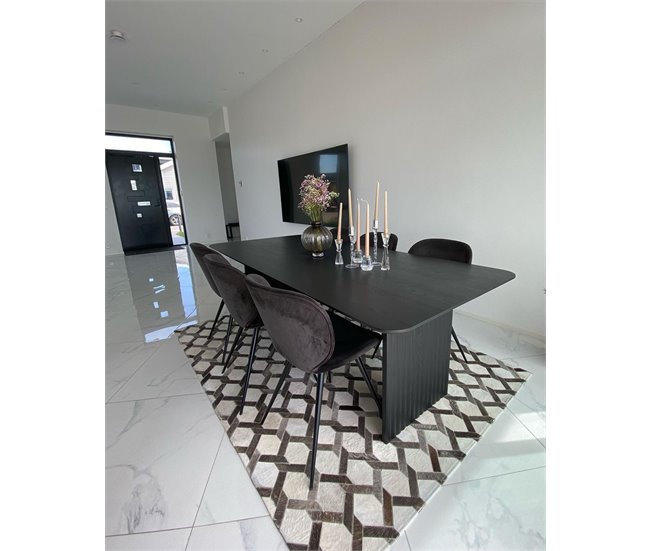 Beliani Pelos curtos AYDIN 140x200 Bege