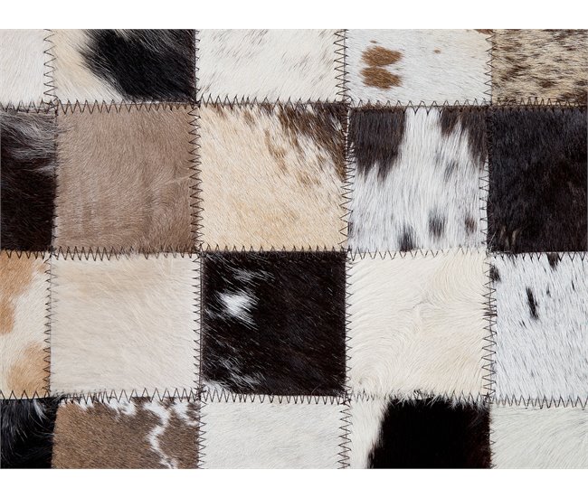 Beliani Pelos curtos CERLI 140x200 Bege