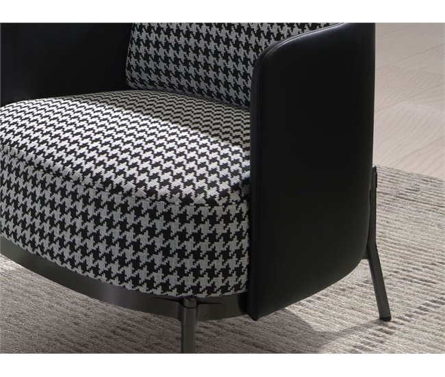 ANGEL CERDA Cadeirão em tecido preto e branco e couro sintético preto Preto