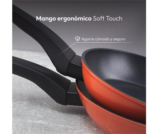 Conjunto de 2 frigideiras CLASSIQUE em + utensílios de cozinha Bergner Preto