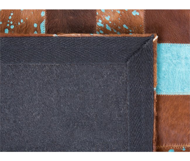 Beliani Pelos curtos ALIAGA 80x150 Turquesa