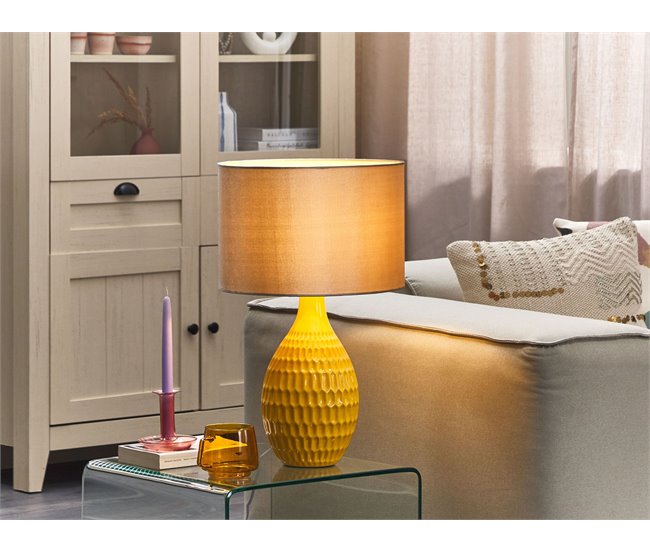 Beliani Candeeiro de mesa HADDAS Amarelo