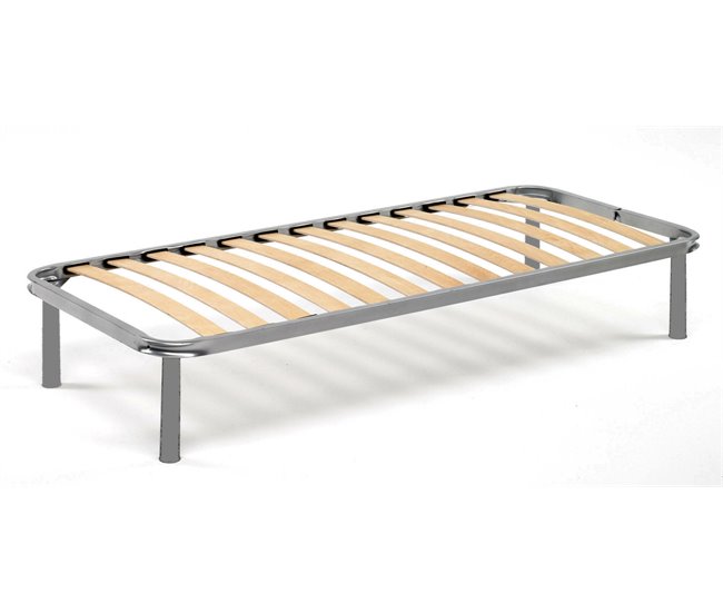 Rede de uma cama de madeira 