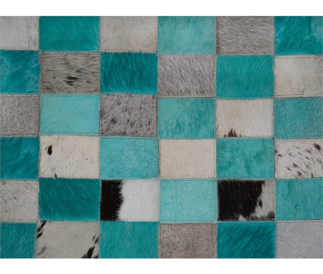 Beliani Pelos curtos NiKFER 140x200 Turquesa