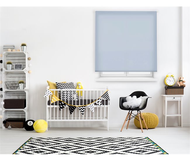 Cortina de rolo translúcido com trama simples e corrente manual 