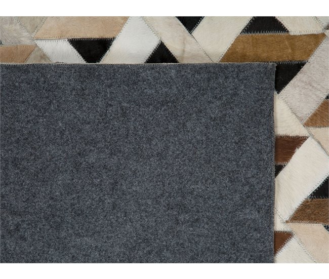 Beliani Pelos curtos TUGLU 160x230 Castanho