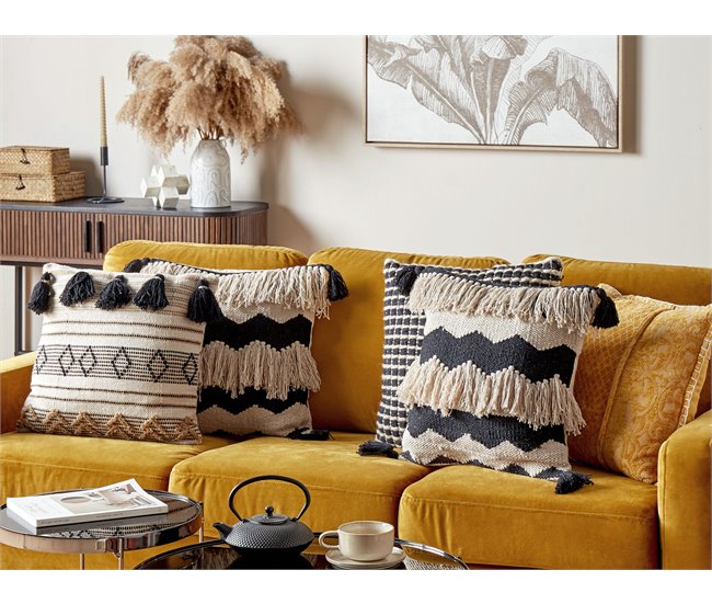 Beliani Almofada decorativa HYDRANGEA Bege