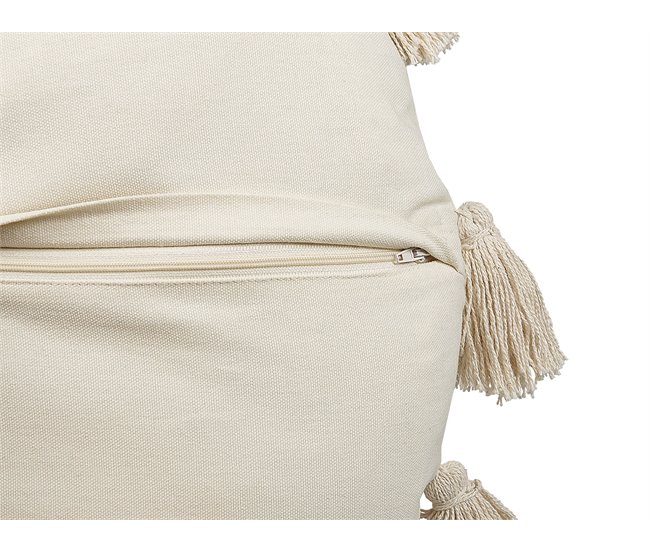 Beliani Almofada decorativa MADIA Bege