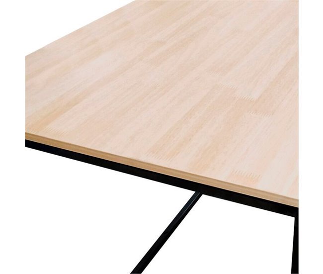 Secretária Mia Carvalho