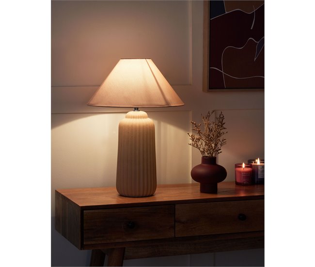 Beliani Candeeiro de mesa NURIA Areia