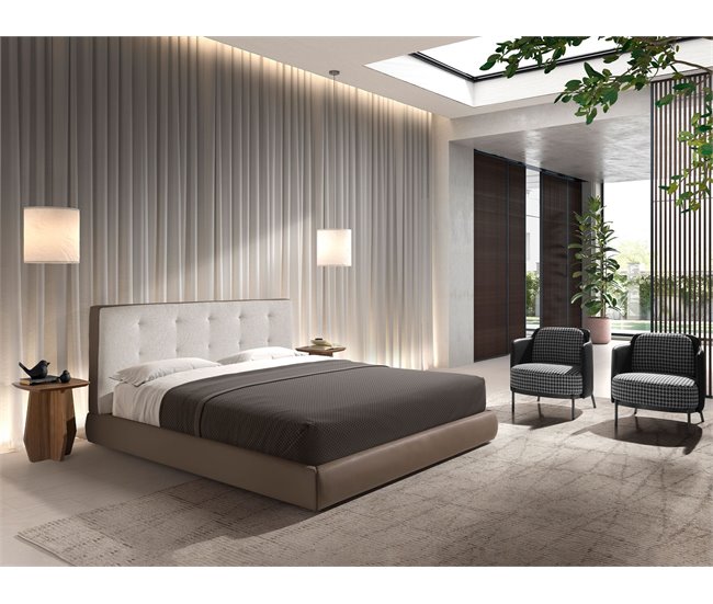 ANGEL CERDA Cadeirão em tecido preto e branco e couro sintético preto Preto