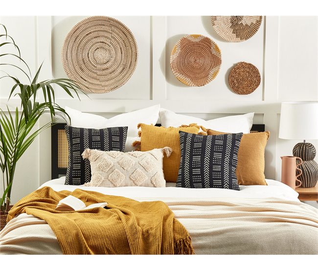 Beliani Almofada decorativa BENZOIN Branco/ Bege