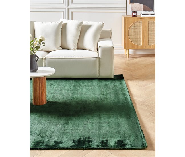 Beliani Pelos curtos GESI II 200x300 Verde Escuro