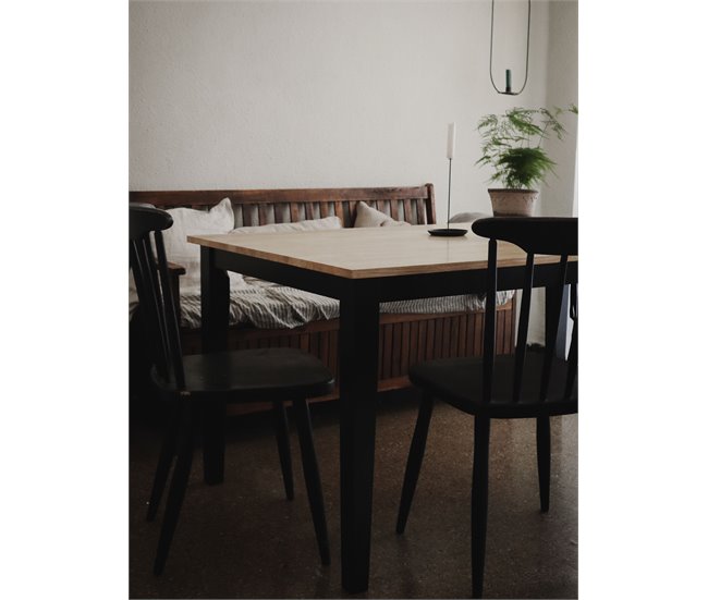 Beliani Mesa de comedor GEORGIA 90x150 Preto