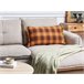 Beliani Almofada decorativa BARJA 70x40 Laranja