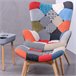 Poltrona com apoio para os pés  em patchwork - Featherston Multicor
